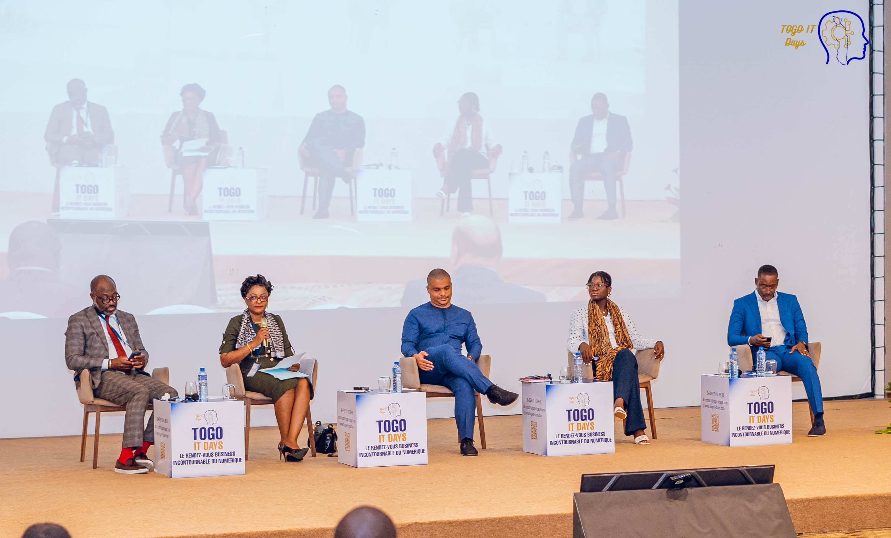 Image 19-Mr KOFFI (112 sur 155)(1).jpg